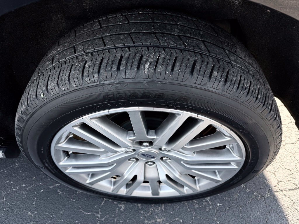 Used 2024 Ford Expedition Max Limited RWD image 14