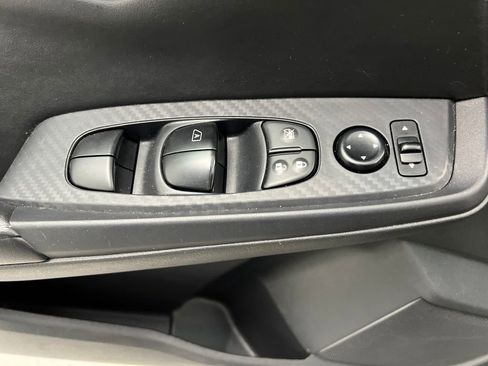 Used 2024 Nissan Sentra SV image 12