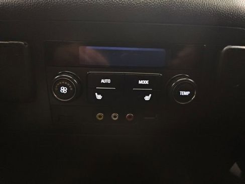 Used 2015 GMC Yukon Denali image 32