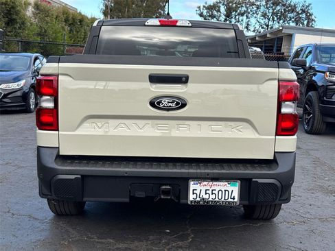 Used 2025 Ford Maverick XLT w/ XLT Luxury Package image 12