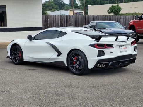 Used 2021 Chevrolet Corvette Stingray Premium Cpe w/ Z51 Performance Package RWD image 7