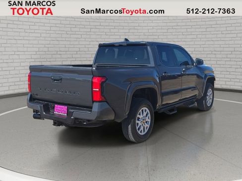Used 2025 Toyota Tacoma SR5 AWD/4WD image 6