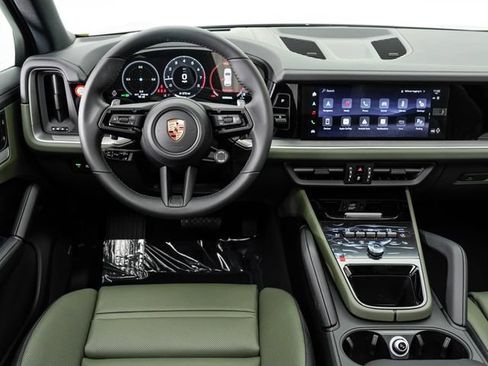 New 2026 Porsche Cayenne AWD/4WD image 6