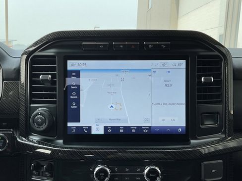 Used 2022 Ford F150 Lariat w/ Equipment Group 502A High image 15