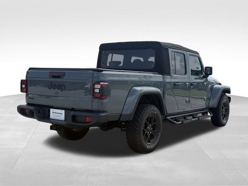 Used 2024 Jeep Gladiator Sport AWD/4WD image 26