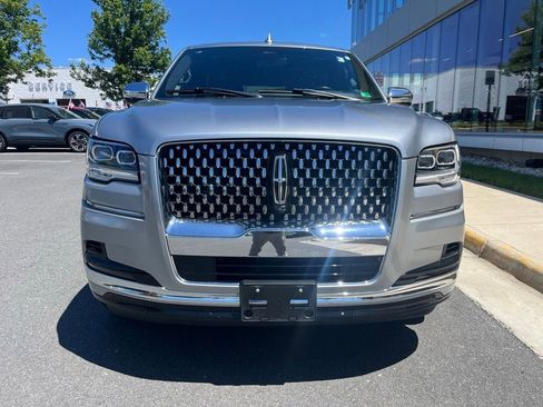 Used 2023 Lincoln Navigator L Black Label AWD/4WD image 2