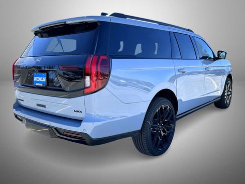 New 2026 Ford Expedition Max Platinum image 5
