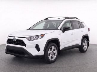 Used 2021 Toyota RAV4 LE w/ Carpet Mat Package (TMS) AWD/4WD video 1