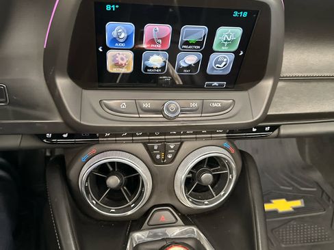 Used 2017 Chevrolet Camaro SS image 20