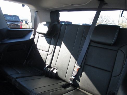 Used 2017 GMC Yukon Denali w/ Open Road Package image 23