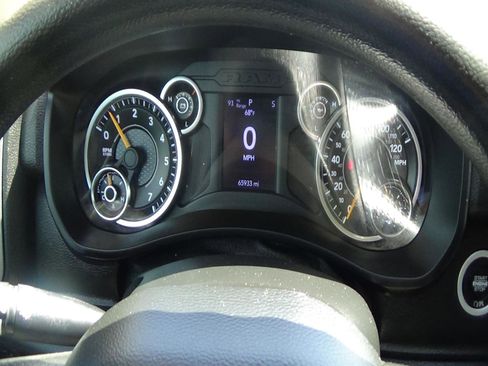 Used 2020 RAM 2500 Tradesman AWD/4WD image 23