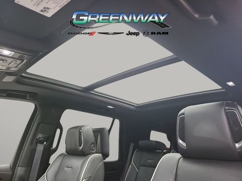 Used 2024 Cadillac Escalade Sport w/ Touring Package image 15