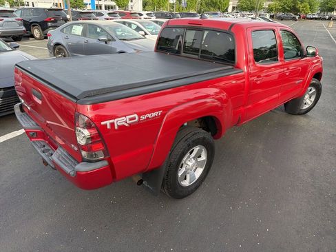 Used 2015 Toyota Tacoma 4x4 Double Cab w/ TRD Sport Package image 5