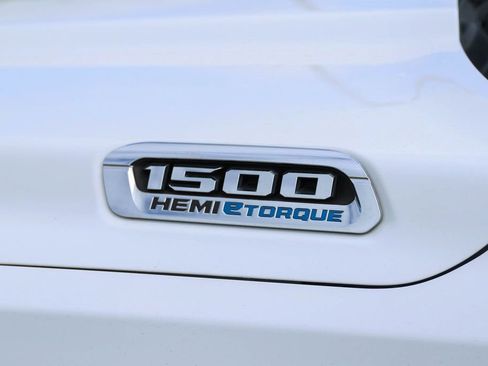 Used 2022 RAM 1500 Big Horn AWD/4WD image 28