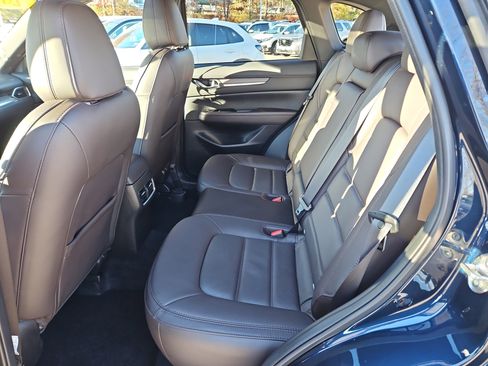 Used 2023 MAZDA CX-5 Signature image 33
