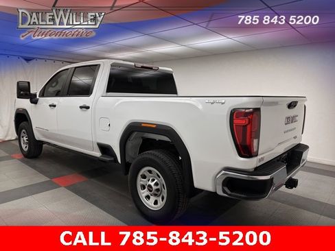 Used 2024 GMC Sierra 2500 Pro image 4