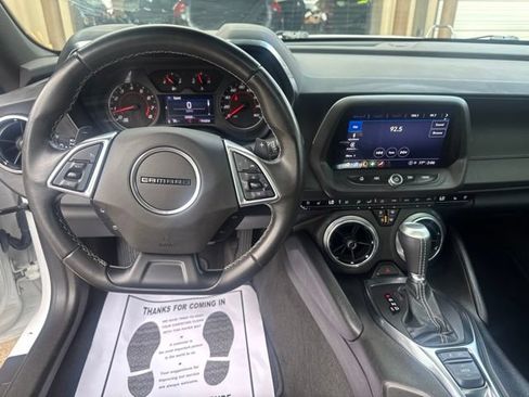 Used 2022 Chevrolet Camaro LT RWD image 14