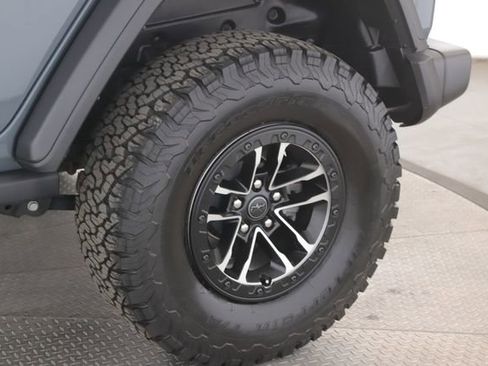 Used 2026 Jeep Wrangler Unlimited Sport AWD/4WD image 14