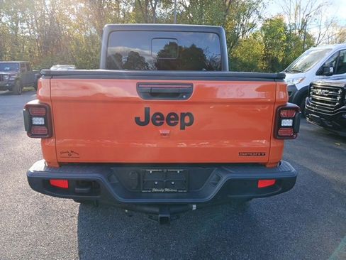Used 2020 Jeep Gladiator Sport w/ Quick Order Package 24S image 5