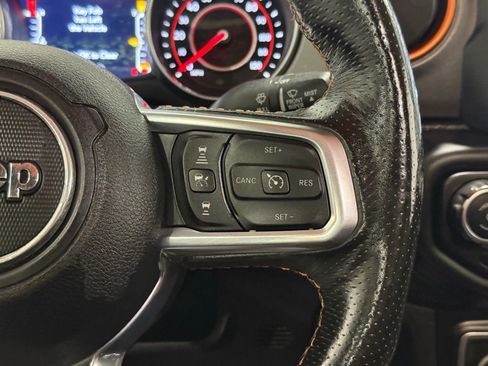 Used 2021 Jeep Gladiator Mojave image 16