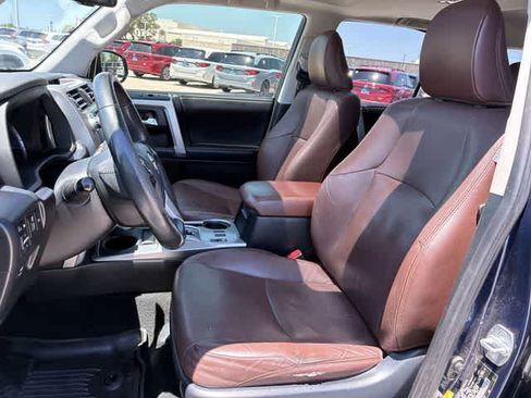 Used 2017 Toyota 4Runner Limited AWD/4WD image 17