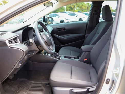Used 2026 Toyota Corolla LE FWD image 8