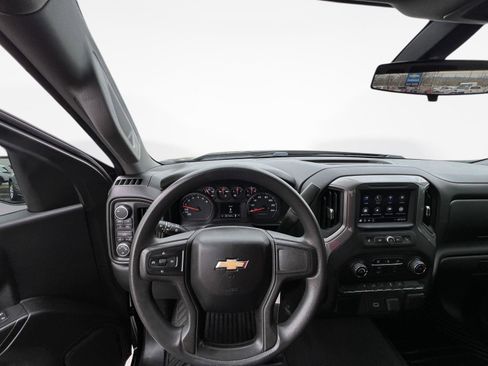 Used 2020 Chevrolet Silverado 1500 Custom w/ Custom Value Package image 39