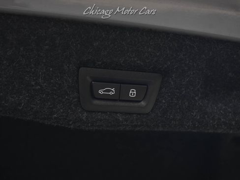 Used 2025 BMW M5 w/ Carbon Package image 58