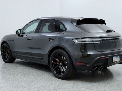 Used 2025 Porsche Macan GTS image 3