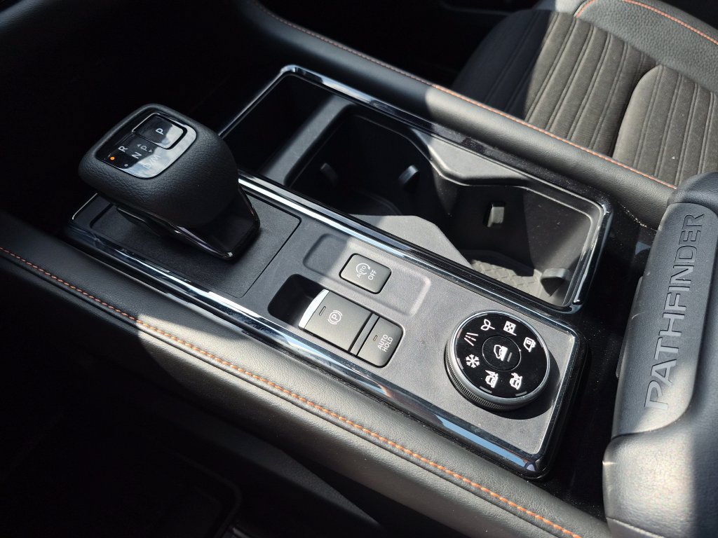 Certified 2024 Nissan Pathfinder Rock Creek AWD/4WD image 26