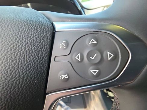 Used 2023 Chevrolet Traverse LT AWD/4WD image 11