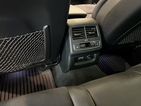 Used 2023 Audi S4 Prestige AWD/4WD image 16