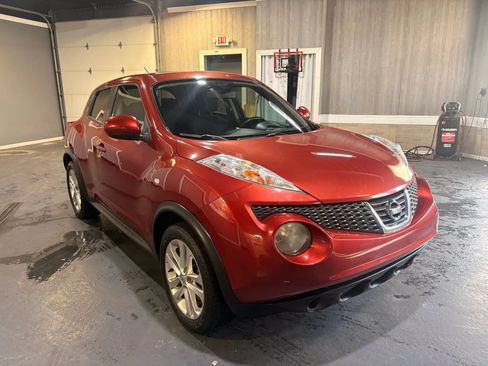Used 2012 Nissan Juke S AWD/4WD image 8