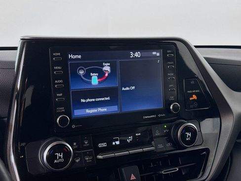 Certified 2022 Toyota Highlander LE image 14