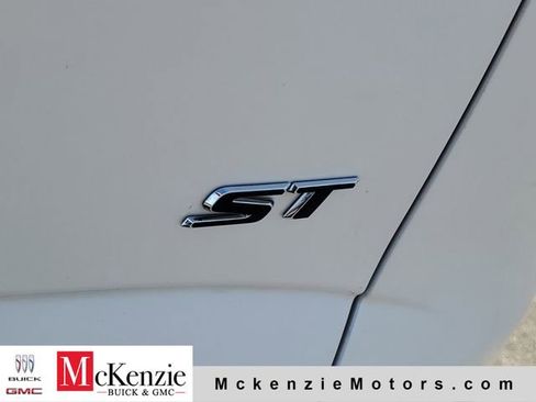 Certified 2023 Buick Enclave Essence w/ Experience Buick Package image 31