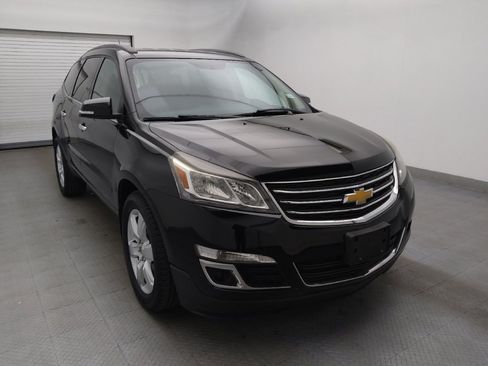 Used 2016 Chevrolet Traverse LT w/ Style and Technology Package image 13