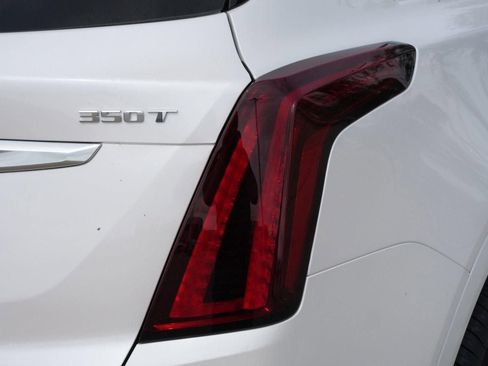 New 2026 Cadillac XT5 Luxury w/ LPO, Floor Liner Package image 70