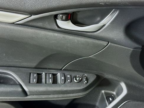 Used 2020 Honda Civic Sport image 21
