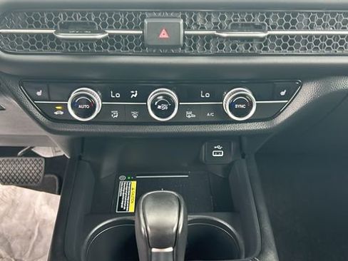 Used 2025 Honda HR-V EX-L image 21
