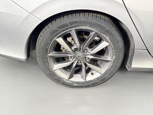 Used 2019 Honda Civic EX image 33