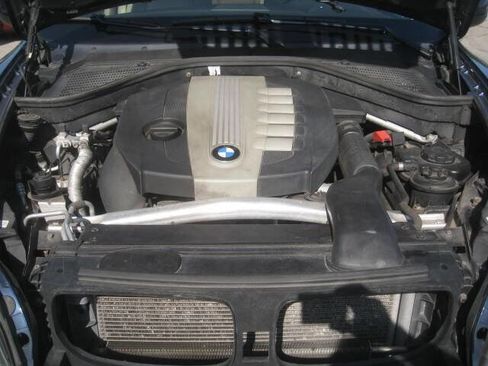 Used 2011 BMW X5 xDrive35d image 31