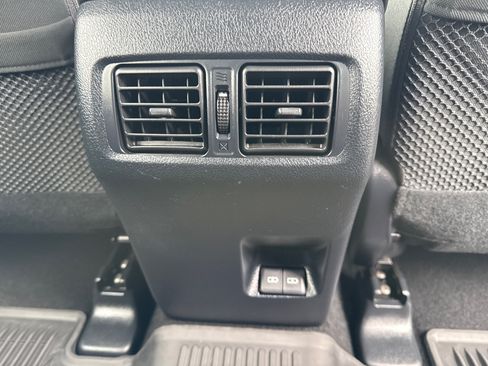 Used 2023 Toyota 4Runner TRD Off-Road AWD/4WD image 15