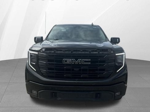 Used 2024 GMC Sierra 1500 Elevation w/ Elevation Premium Package image 2