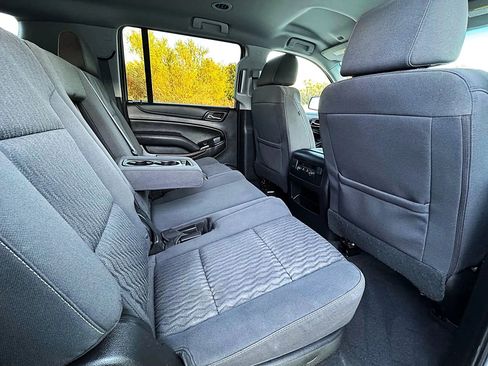 Used 2019 GMC Yukon XL SLE image 29