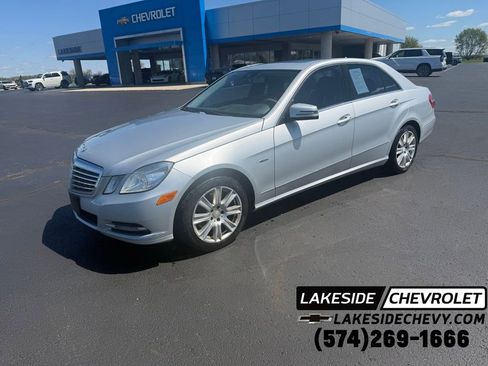 Used 2012 Mercedes-Benz E 350 4MATIC Sedan image 1