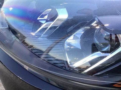 Used 2020 Ford Escape SE AWD/4WD image 3