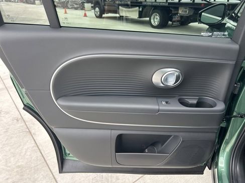 New 2026 Hyundai Ioniq 9 SEL image 21