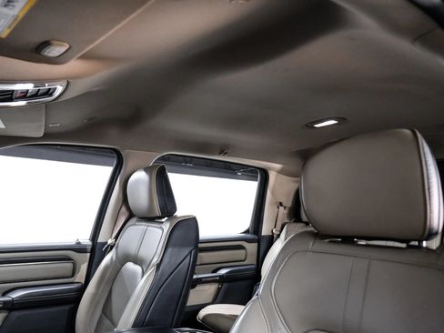 Used 2019 RAM 1500 Limited w/ Advanced Safety Group AWD/4WD image 40