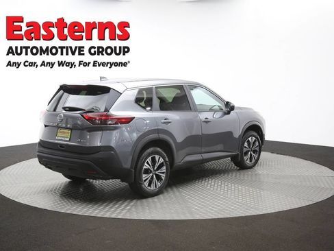 Used 2023 Nissan Rogue SV AWD/4WD image 43