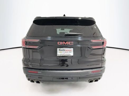 Used 2025 GMC Acadia Elevation w/ Elevation Premium Package AWD/4WD image 6